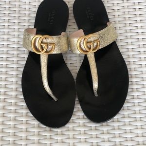 Gucci sandals size 39